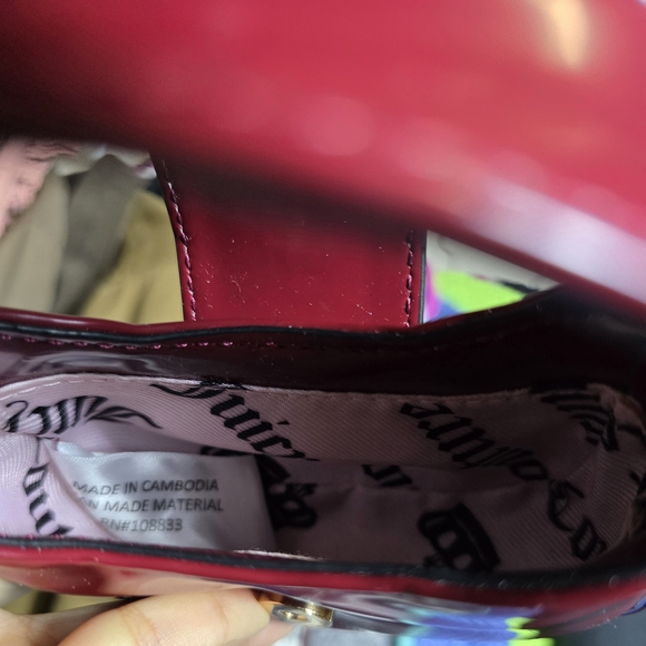 Juicy Couture-Overstated Juicy Mini Bag With Handles NWT - Picture 9 of 11